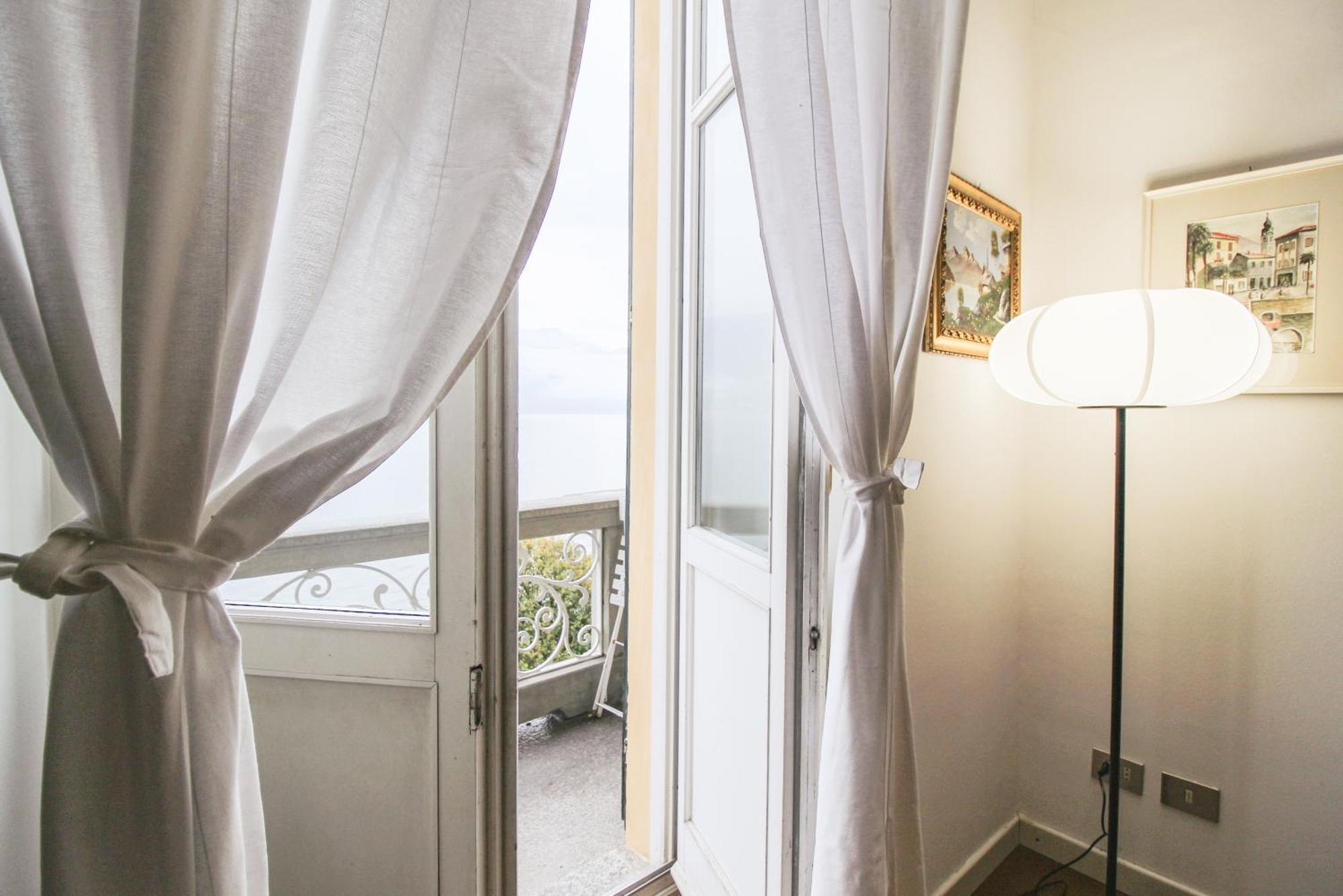 Lario Elegante Apartment Menaggio Exterior photo